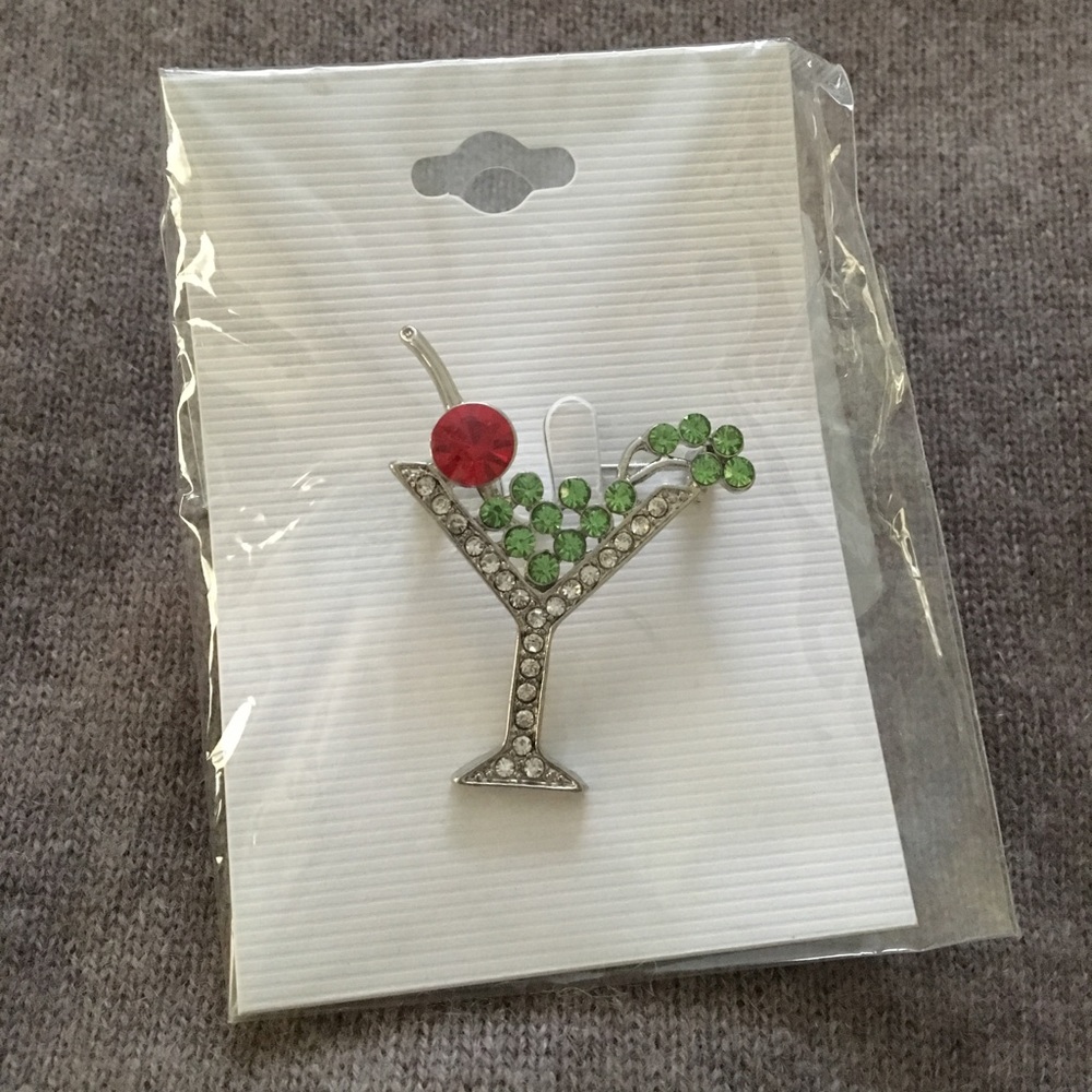 Crystal martini 🍸 pin
